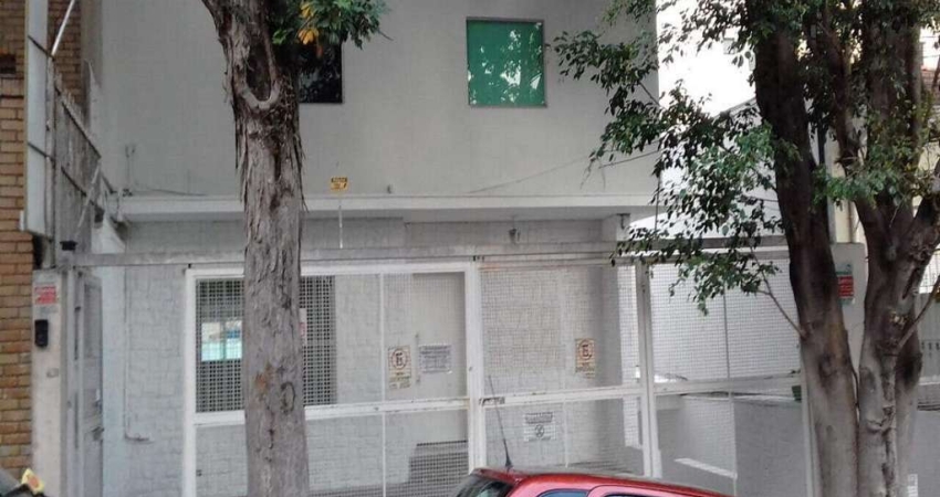 Casa com 8 quartos para alugar na Rua Aníbal Benevolo, Santana, São Paulo