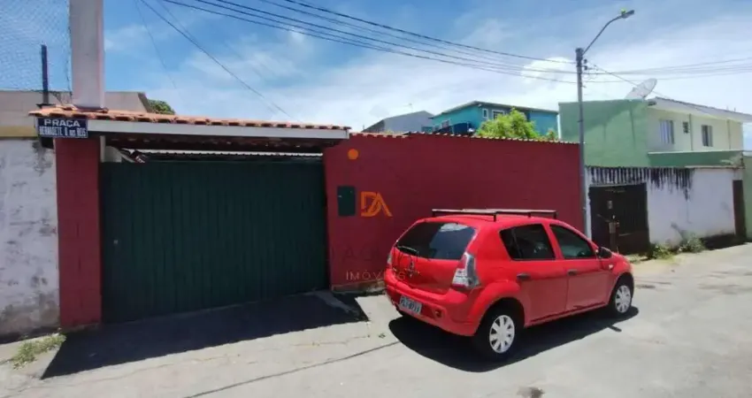 Casa em condomínio na vila mazzei a 1,5km do metro tucuruvi com um quarto, sala, cozinha e banheiro