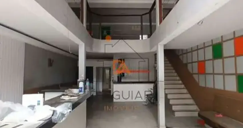 Prédio para alugar na Praça Herói da Força Expedicionária Brasileira, 136, Santana, São Paulo