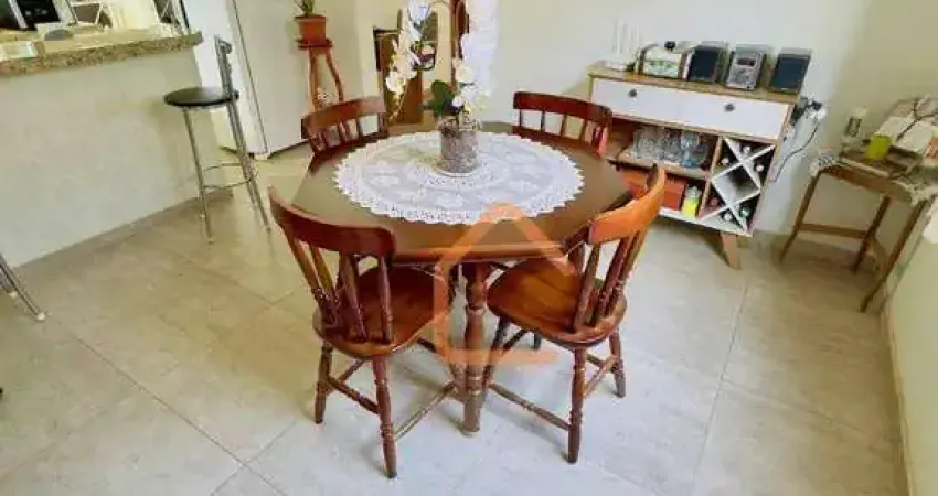 Apartamento com 3 dormitórios à venda, 82 m² por R$ 320.000 - Cruzeiro - Pouso Alegre/MG