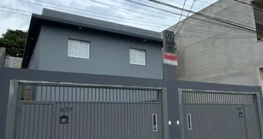 Casa para Venda em Santana de Parnaíba, Cidade São Pedro - Gleba A, 2 dormitórios, 1 suíte, 1 banheiro, 2 vagas