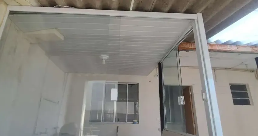 Casa para Locação em Osasco, Munhoz Júnior, 2 dormitórios, 1 banheiro