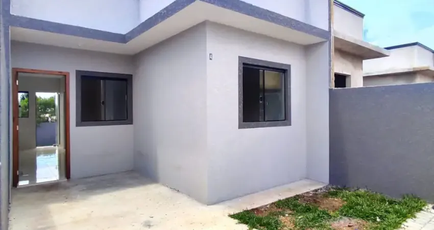 CASA EM CONDOMINIO COM IMENSO ESPAÇO DE TERRENO LOCALIZADO NO CAMPO DO SANTANA