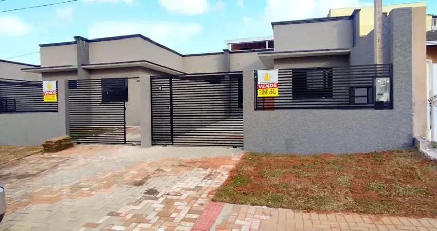 Excelente casa com ótimo padrão de acabamento localizado no fazenda velha, araucaria