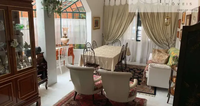 Casa com 3 quartos à venda na Rua Catão, Vila Romana, São Paulo