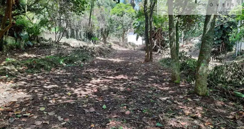 Maravilhoso terreno de 2.500 m2 na granja viana, para residencia ou chacara
