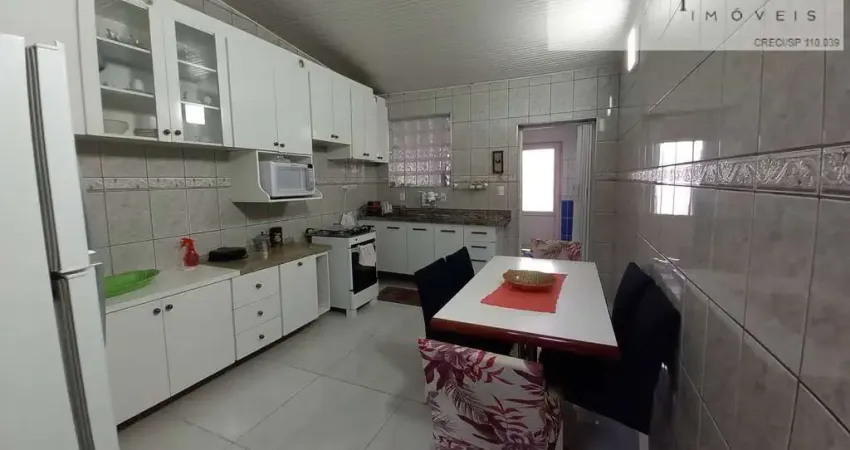 Casa com 3 quartos à venda na Rua Catão, Vila Romana, São Paulo
