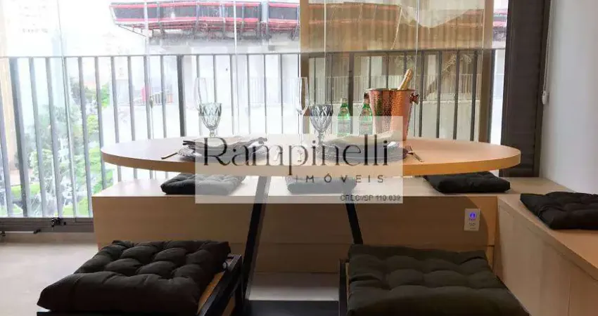 Apartamento totalmente decorado com 2 dormitórios na vila madalena