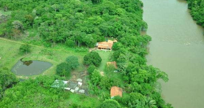 Chácara / sítio com 3 quartos à venda na Rua Marechal Deodoro, Centro, Rosário Oeste