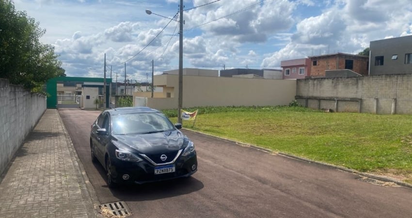 Terreno à venda na RESIDENCIAL ACQUA PARK II está localizada na Rua Yoshiaki Nagano, 746, Fundos752 e 758 - Capela Velha, Araucaria - PR, 83.706-750. Os ..., 746, Capela Velha, Araucária