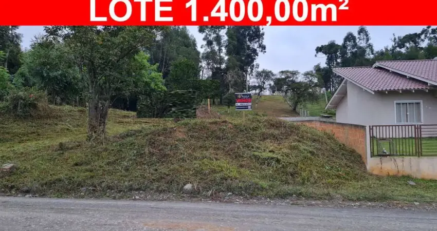 Terreno à venda na Rua Henrique Lazarine, Seminário, Rio Negro