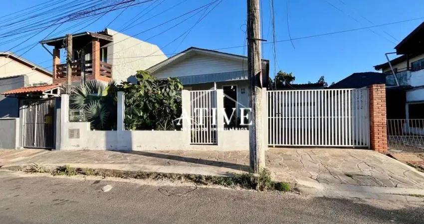 Casa em condomínio fechado com 2 quartos para alugar na General Vignole, 212, Vila Imbui, Cachoeirinha