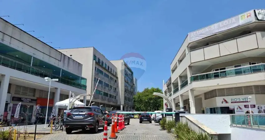 Sala comercial para alugar na Rua Lopo Saraiva, 179, Tanque, Rio de Janeiro