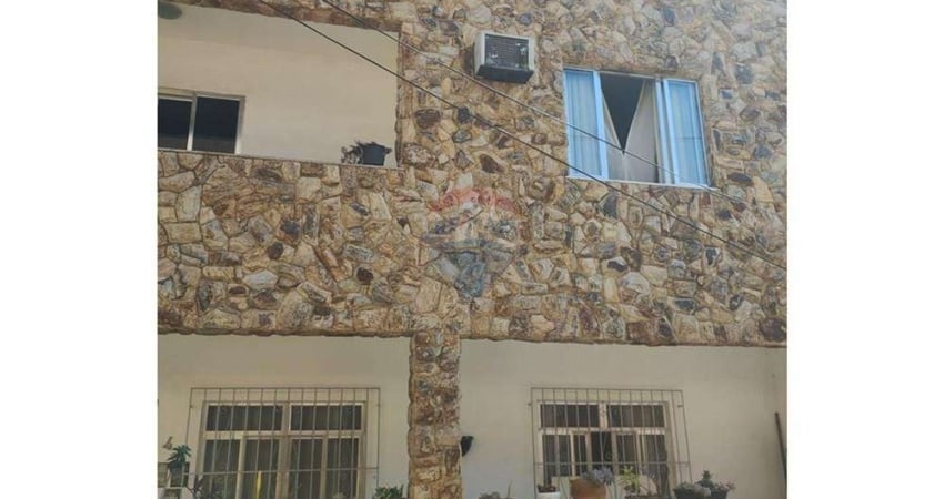 Casa com 2 quartos para alugar na Rua Guilherme Veloso, 199, Praça Seca, Rio de Janeiro