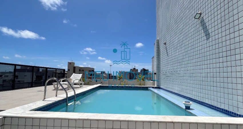 Invista  nesse Apartamento na terceira quadra da praia? Sim,92m2, 3 quartos mais dependência no Bairro de Ponta Verde , Maceió/AL