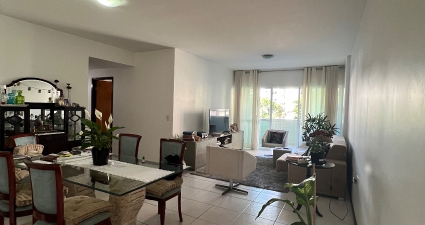 Apartamento amplo e nascente? Sim, 120 m2 , 3 quartos amplos no Bairro de Ponta Verde , Maceió/AL