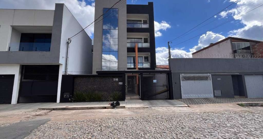 Cobertura à venda, 3 quartos, 1 suíte, 2 vagas, Manoel Valinhas - Divinopolis/MG