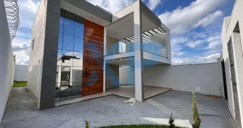 Casa de Alto Padrão no Jardim Betania: 3 Quartos, 1 Suíte, 2 Salas, 2 Banheiros, 4 Vagas de Garagem, 195m². Venha viver com estilo e conforto!
