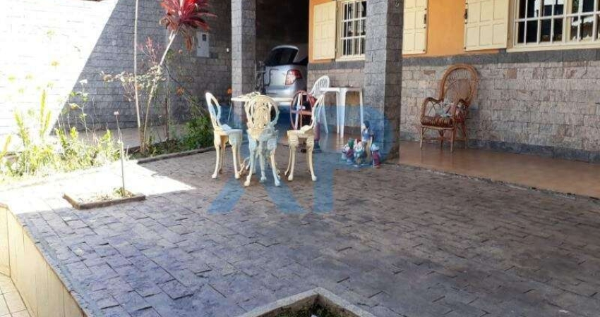 Casa à venda, 3 quartos, 1 suíte, 3 vagas, BELVEDERE - Divinopolis/MG