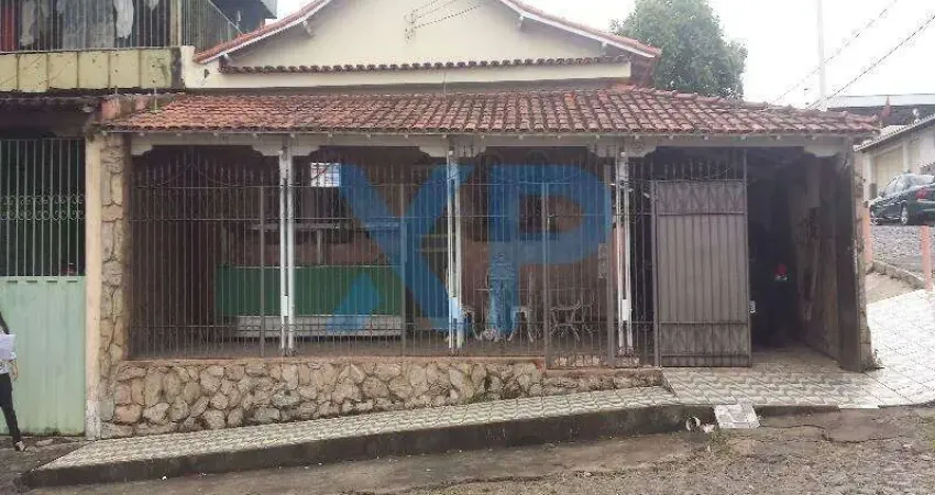 Casa à venda, 3 quartos, INTERLAGOS - Divinopolis/MG