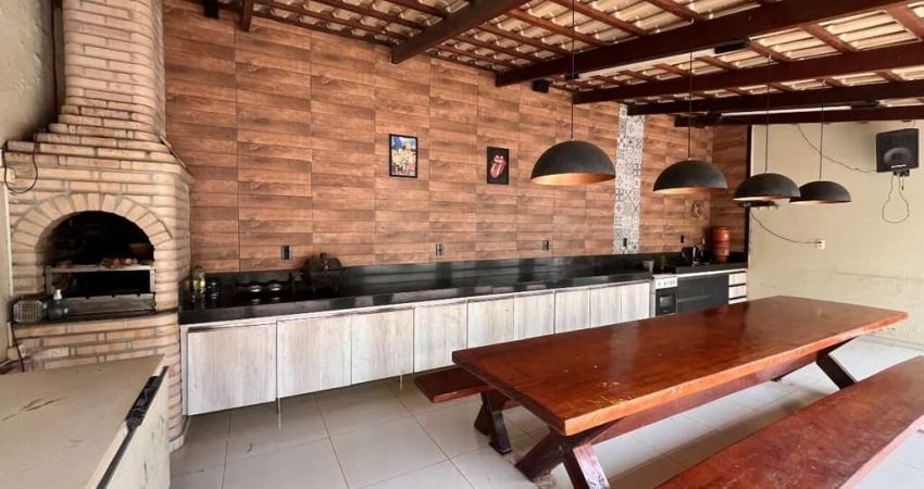 Casa à venda, 5 quartos, 1 suíte, 3 vagas, NOSSA SENHORA DAS GRAÇAS - Divinopolis/MG