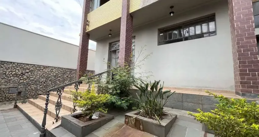 Casa de empreendedorismo na região central de divinópolis-mg