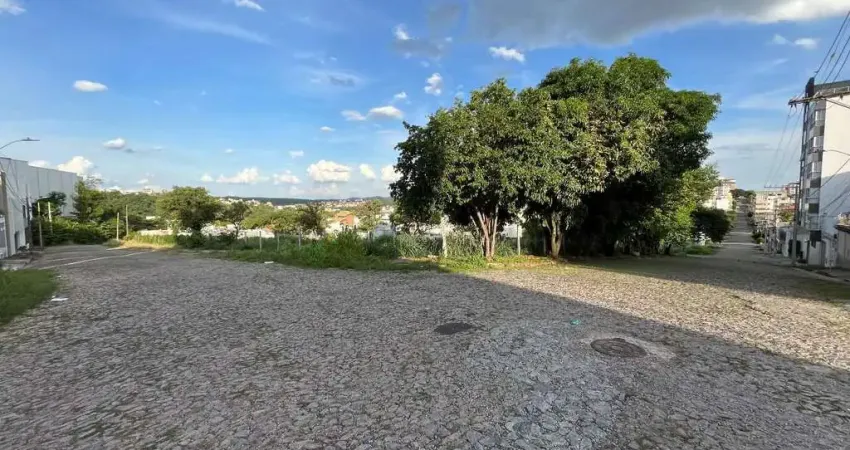 Lote de 240 m² na região nobre do bairro bom pastor, divinópolis/mg