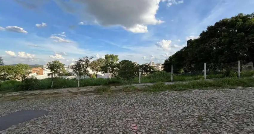 Lote de 250 m² na região nobre do bairro bom pastor, divinópolis/mg