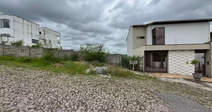 Terreno à venda na Rua José da Costa  Gontijo  Fonseca, Oliveiras, Divinópolis