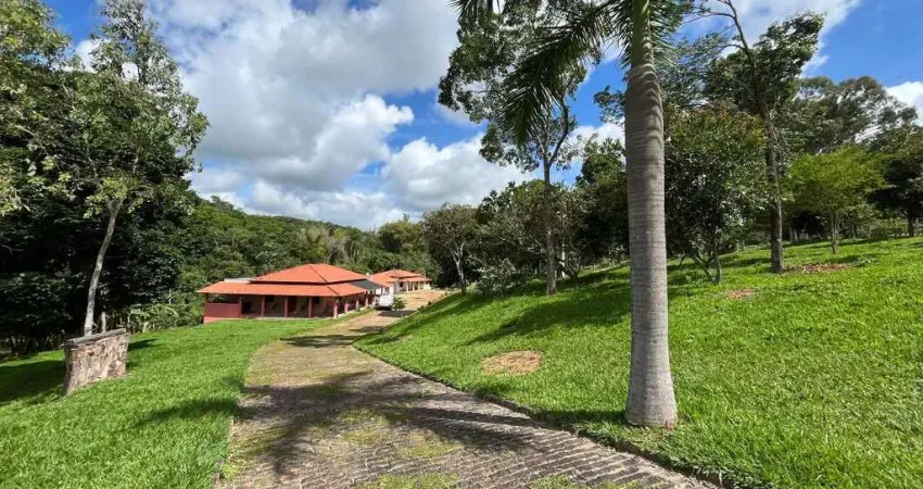 Fazenda na comunidade da lagoa, santo antônio dos campos (ermida) - mg