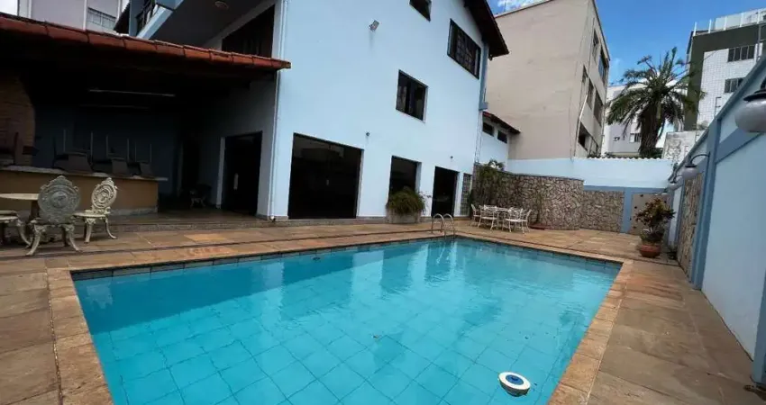 Ampla Casa para Locaçao no Centro (Sidil) Em Divinopolis -MG