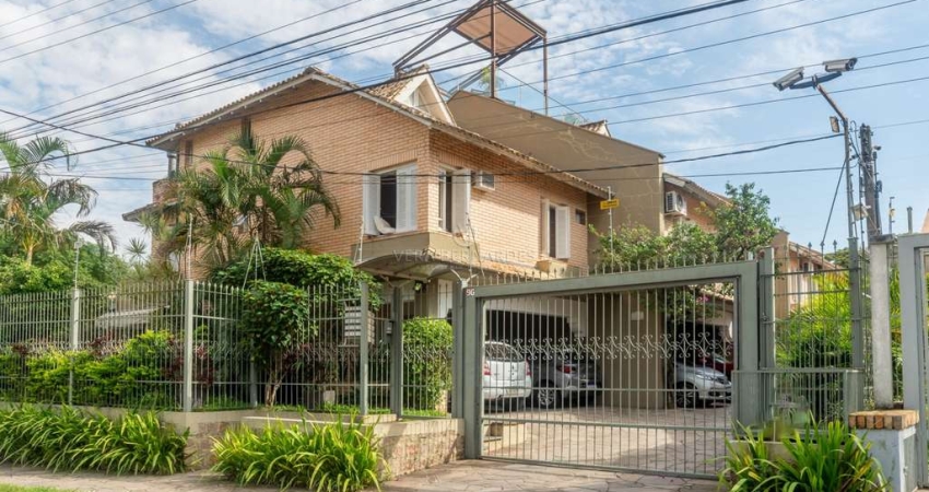 Casa em condomínio fechado com 3 quartos à venda na Rua Pirajá, --, Ipanema, Porto Alegre