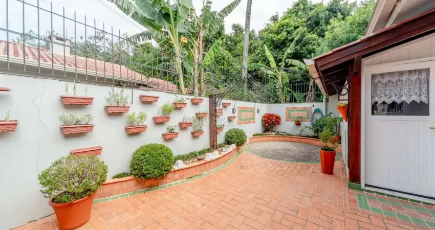 Casa com 3 quartos à venda na Rua João Pacheco da Silveira, 21, Ipanema, Porto Alegre