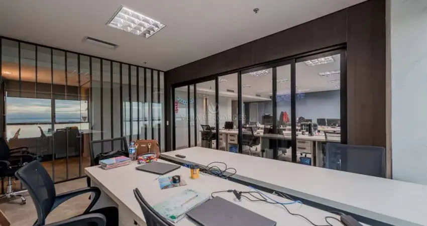 Sala comercial à venda na Avenida Diário de Notícias, 200, Cristal, Porto Alegre