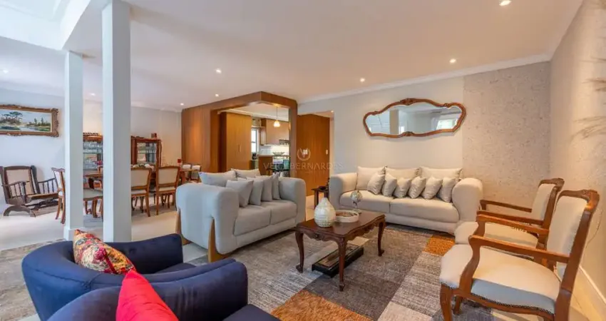 Casa com 3 quartos à venda na Rua Caeté, --, Vila Assunção, Porto Alegre