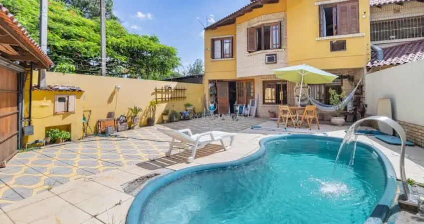 Casa com 4 quartos à venda na Avenida da Cavalhada, --, Cavalhada, Porto Alegre