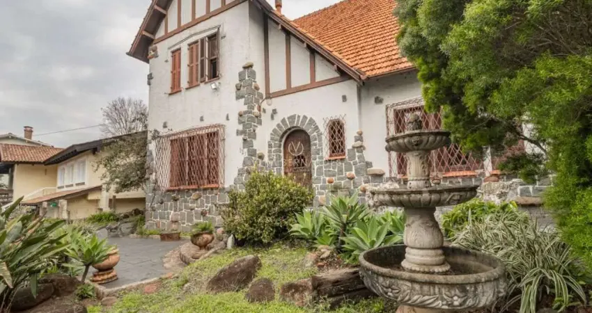 Casa com 4 quartos à venda na Rua Guaiana, --, Vila Assunção, Porto Alegre