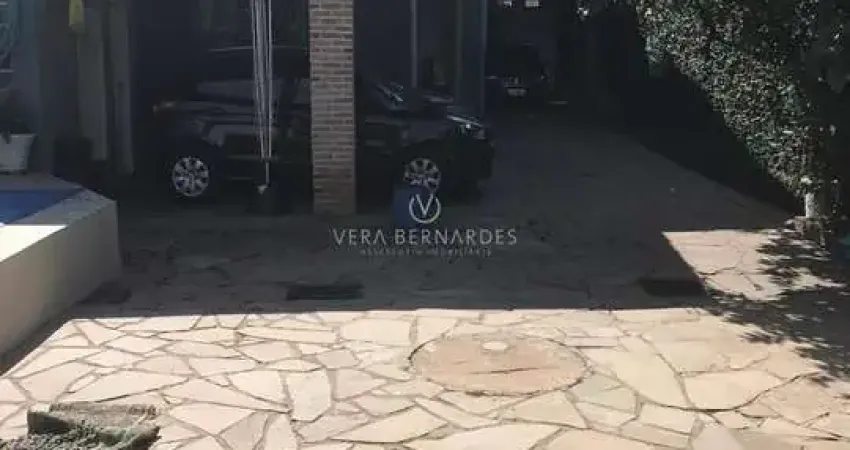 Casa com 4 quartos à venda na Rua Giruá, --, Cavalhada, Porto Alegre