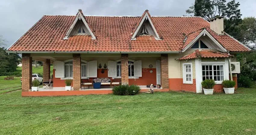 Chácara / sítio com 5 quartos à venda na Beco Passo da Taquara, 177, São Caetano, Porto Alegre