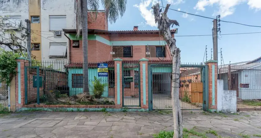 Casa com 5 quartos à venda na Rua Santa Flora, --, Nonoai, Porto Alegre