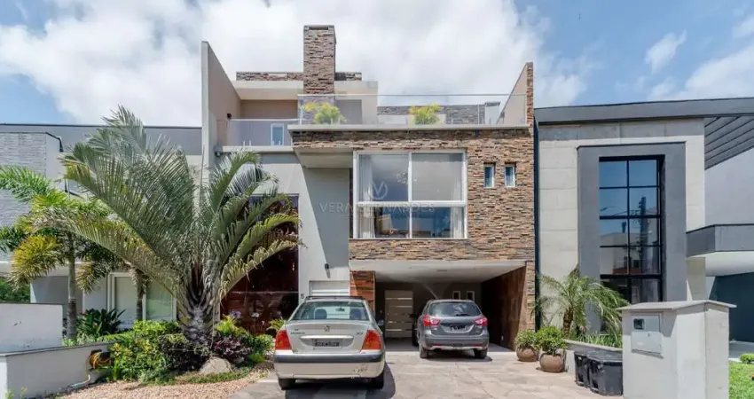 Casa em condomínio fechado com 3 quartos à venda na Rua Ivo Walter Kern, --, Hípica, Porto Alegre