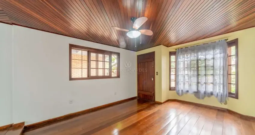 Casa com 3 quartos à venda na Rua José Kanan Aranha, --, Jardim Isabel, Porto Alegre