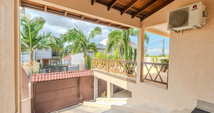 Casa com 3 quartos à venda na Rua Edilson João Prola, --, Ipanema, Porto Alegre