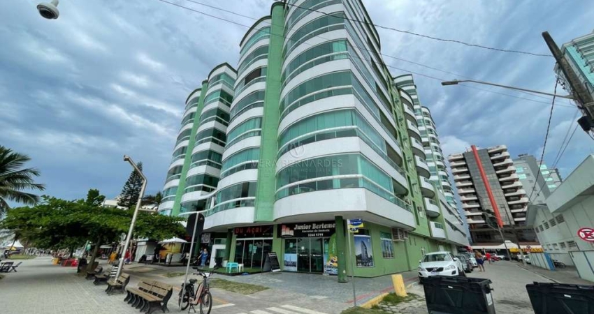 Apartamento com 4 quartos à venda na Rua 215, --, Meia Praia, Itapema