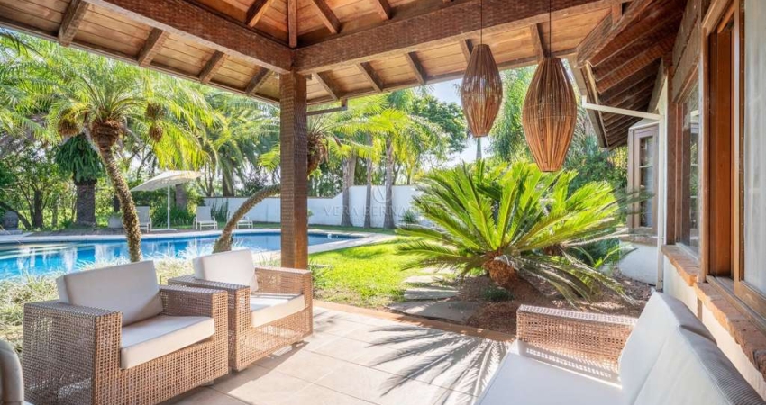 Casa em condomínio fechado com 3 quartos à venda na Avenida Juca Batista, --, Belém Novo, Porto Alegre