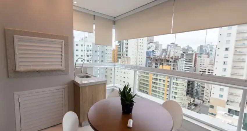 Apartamento com 3 quartos à venda na Rua Duzentos e Vinte e Seis, --, Meia Praia, Itapema