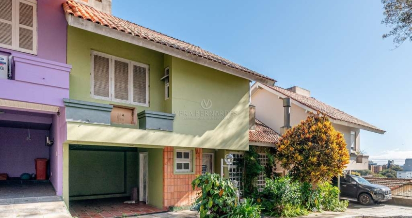 Casa em condomínio fechado com 3 quartos à venda na Rua Padre João Batista Reus, 983, Vila Conceição, Porto Alegre