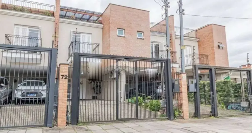 Casa com 3 quartos à venda na Rua Lemuria, --, Ipanema, Porto Alegre