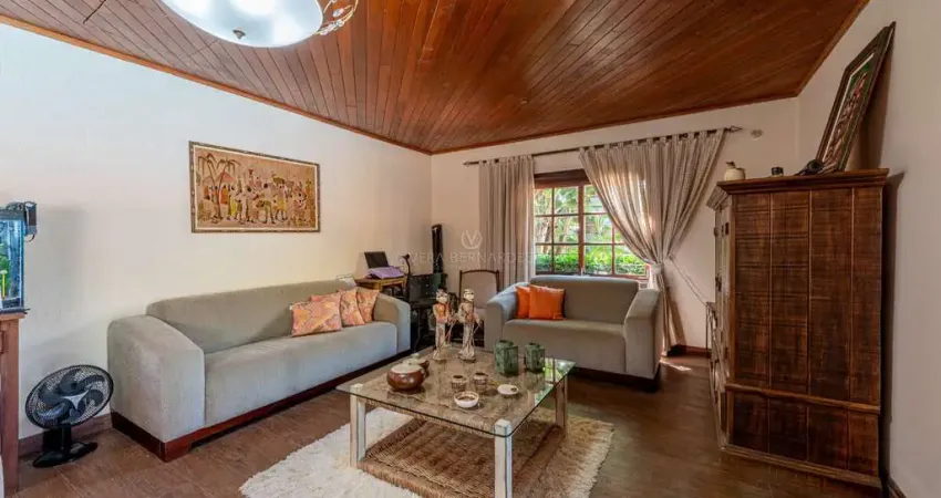 Casa com 3 quartos à venda na Rua Liberal, --, Tristeza, Porto Alegre