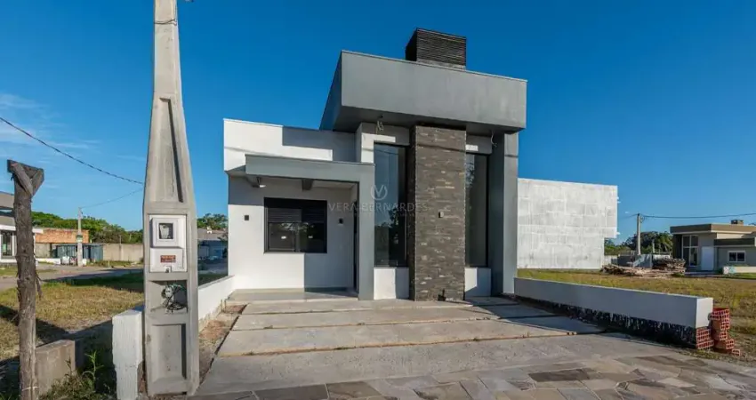 Casa em condomínio fechado com 3 quartos à venda na Avenida Juca Batista, --, Hípica, Porto Alegre